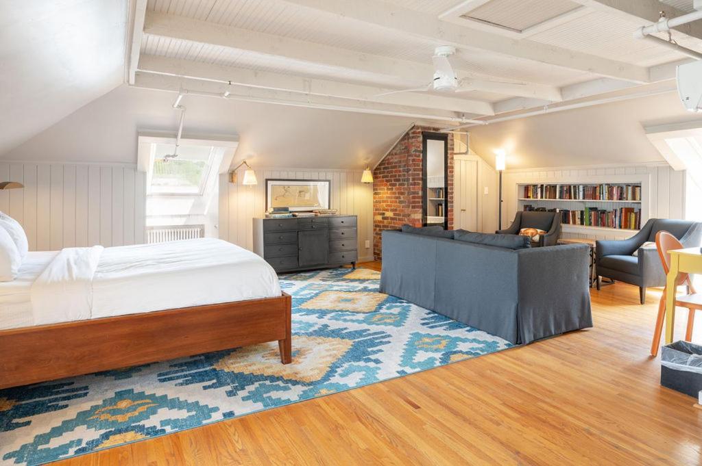 Oakhurst Inn At The University Charlottesville Luaran gambar